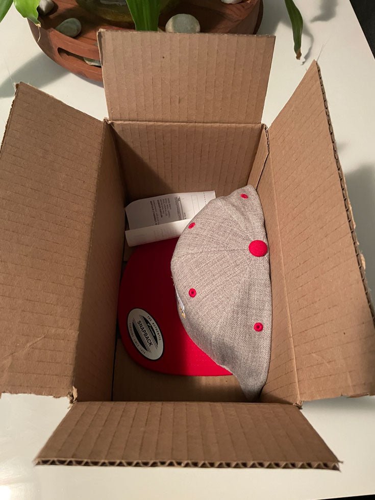 Flat Bill Snapback Hat - 685 Samoa - White & Gold Embroidery - AU/NZ/USA - The Koko Samoa