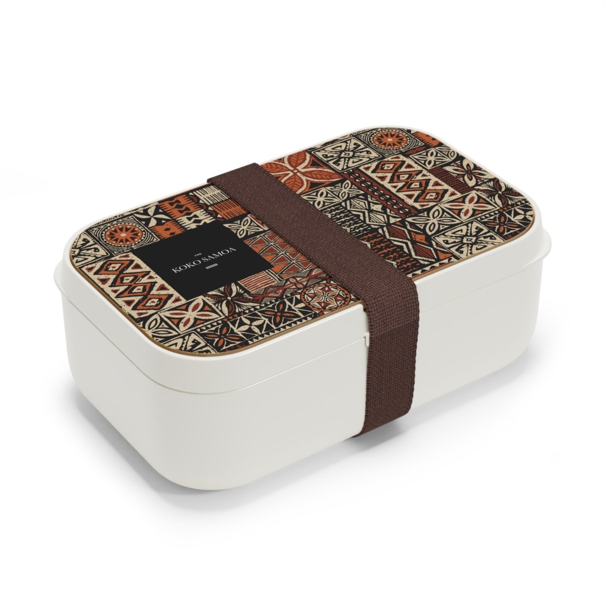 Wooden lunch box with Elei design by WOYC, featuring a natural finish and compact size, ideal for home or travel use.