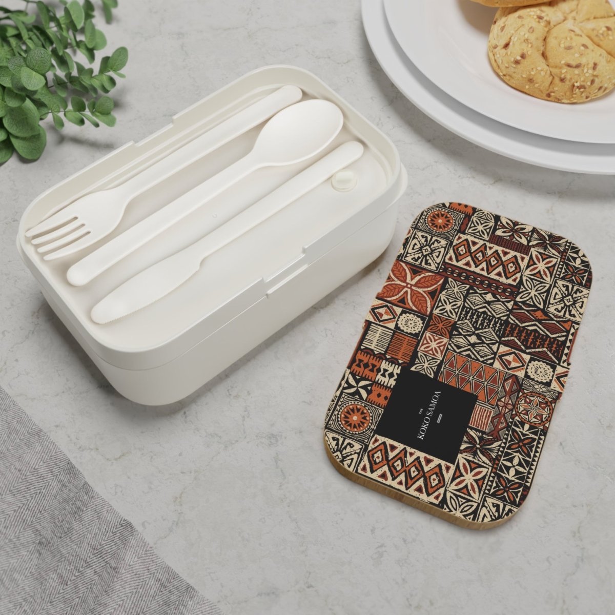 Wooden lunch box by WOYC, Elei design, featuring a natural finish, ideal for home decor and storage.