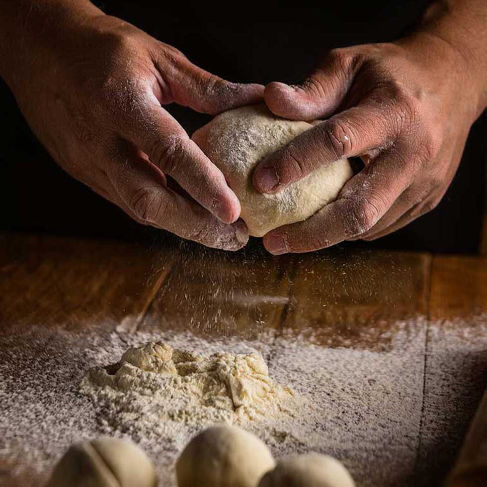 E-Book cover titled "Samoan Delights" by The Koko Samoa featuring traditional Samoan recipes in a colorful design.