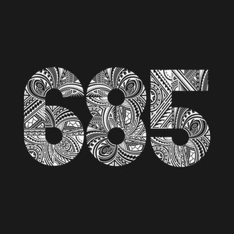 685