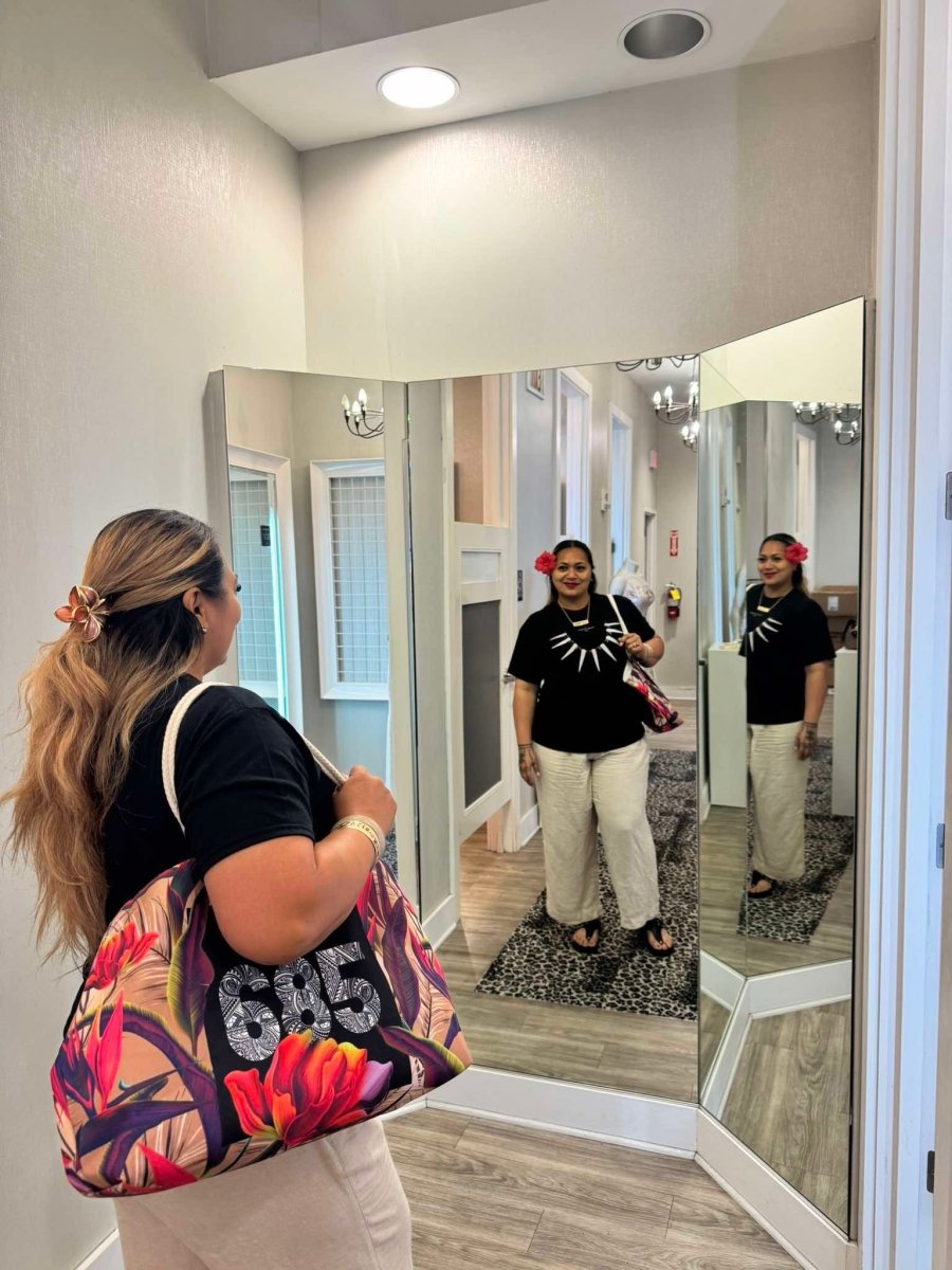 Unisex heavy sweatshirt with personalized USA Koko Samoa design, featuring vibrant colors and tropical island motifs.