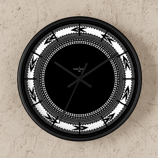 White 10-inch wall clock with Pe'a design, suitable for home decor, showcasing a modern Polynesian style.