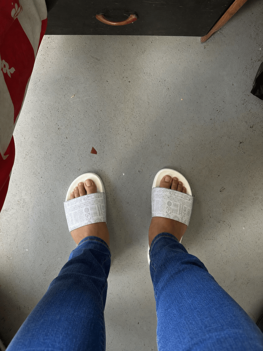 Youth Slide Sandals - White Sunday - The Koko Samoa